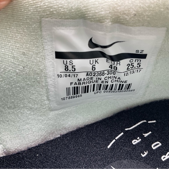 Nike Air Max S1 Athletic Sneakers Barely Green Sz 8.5 Leather Orthotic Friendly - Picture 8 of 8